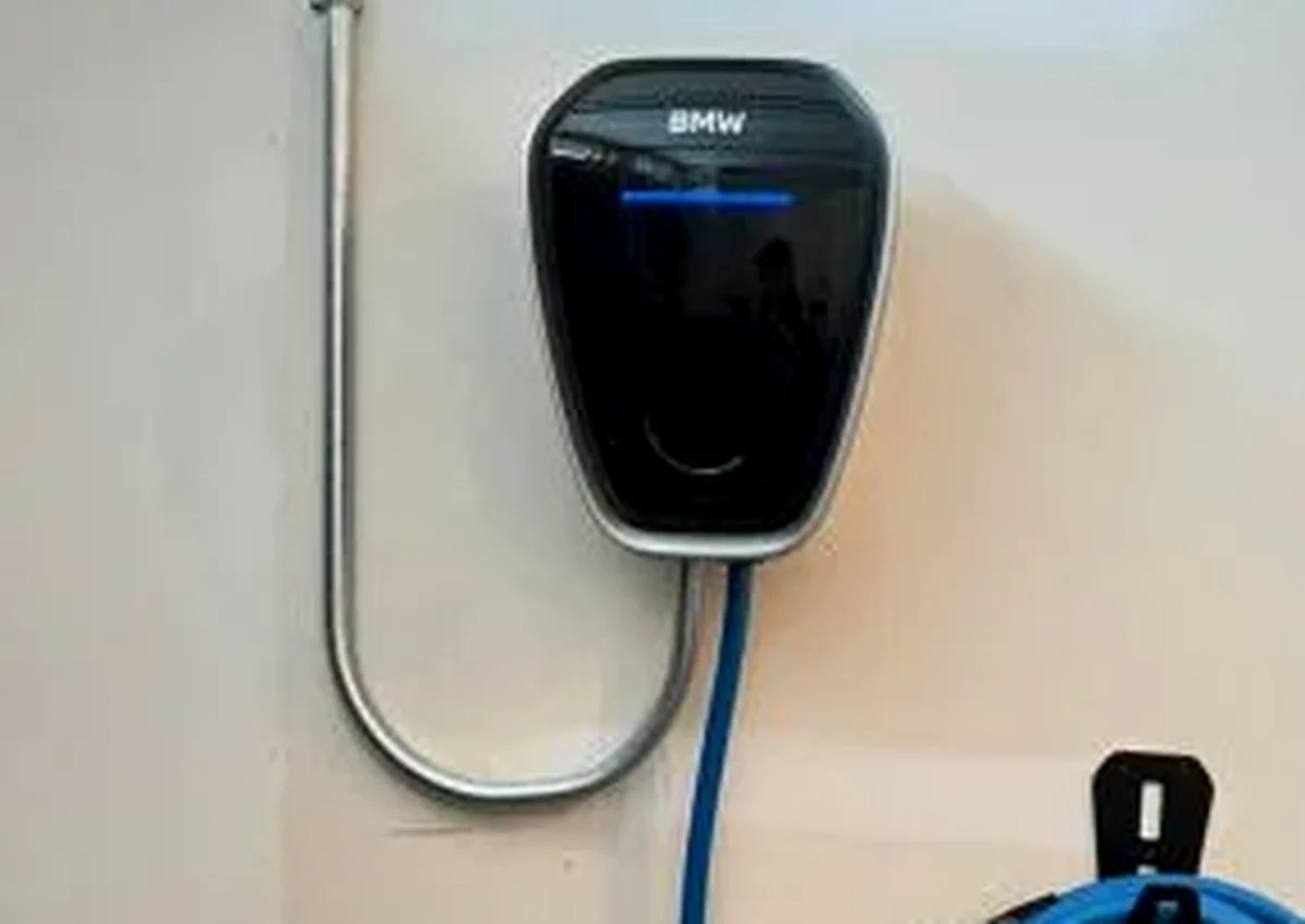 Recharge de véhicule électrique à domicile